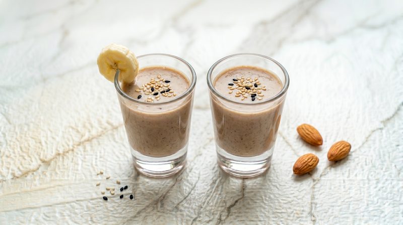 Calcium-Rich Ragi and Sesame Smoothie
